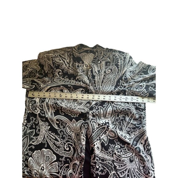 Coral Bay Plus Black & White Paisley Faux 2 Pc Top 1X Lightweight Womens Blouse - Picture 7 of 10